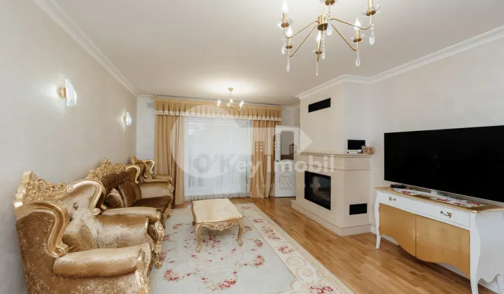 Дом, ДУМБРАВА