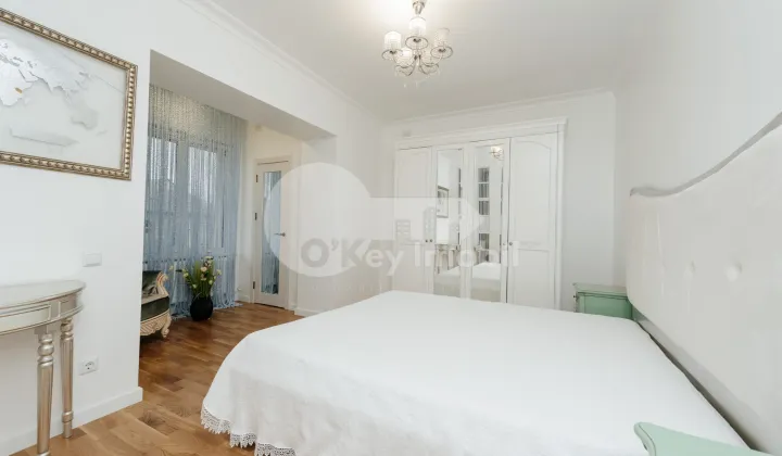 Дом, ДУМБРАВА