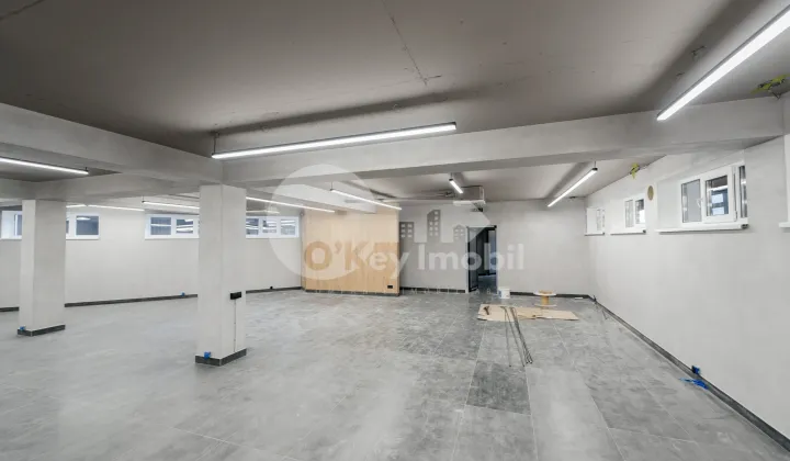 Комм. помещение, СТЭВЧЕНЫ