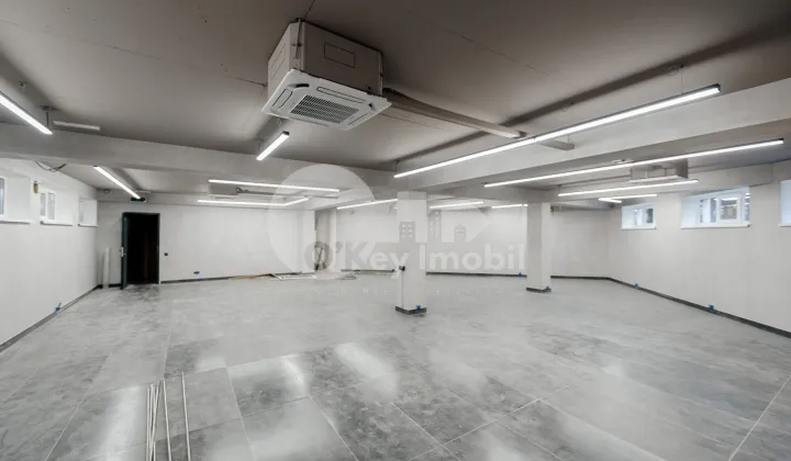 Комм. помещение, СТЭВЧЕНЫ