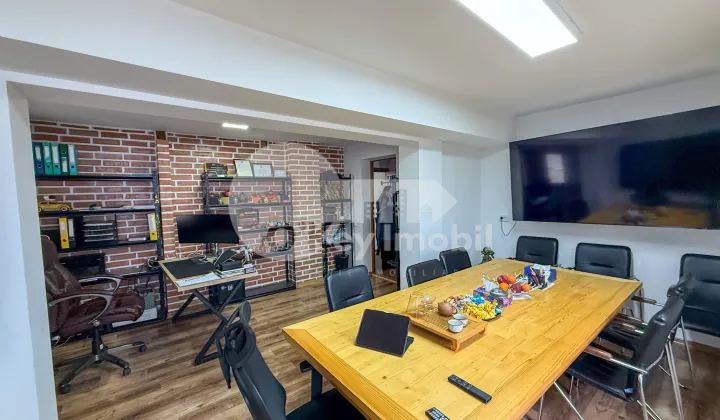 Oficiu, Centru, ARMENEASCĂ