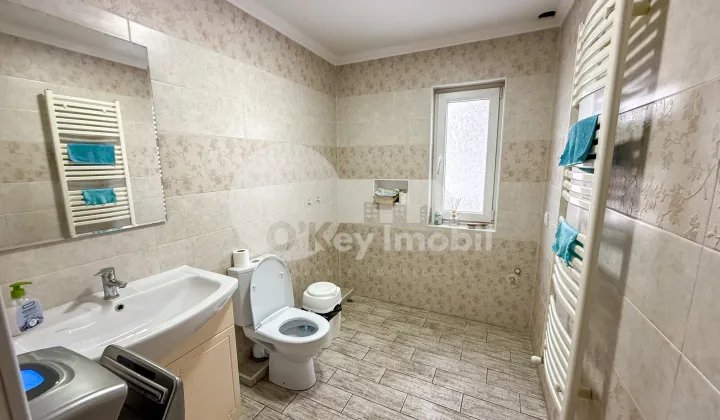 Oficiu, Centru, ARMENEASCĂ