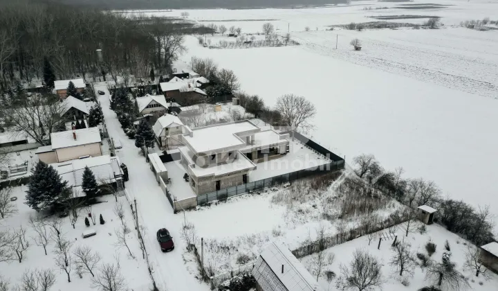 Земельный участок, ДУБОССАРЫ