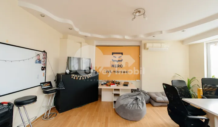 Комм. помещение, Рышкановка, СПАРТАКУС