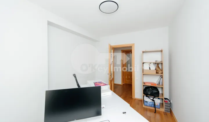 Комм. помещение, Рышкановка, СПАРТАКУС