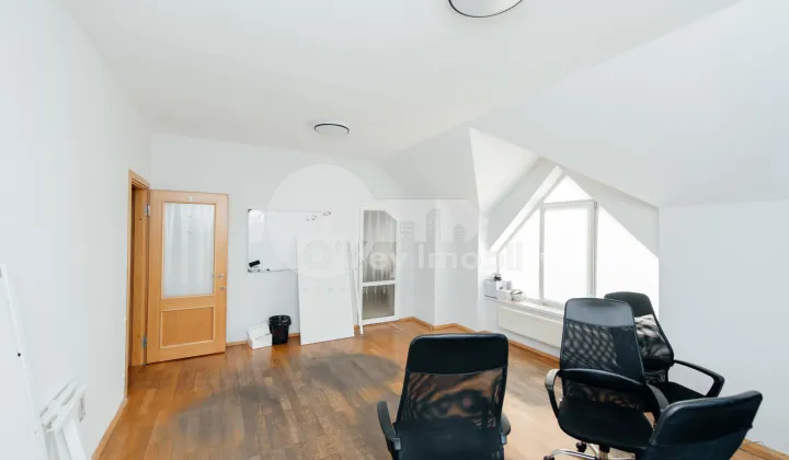 Комм. помещение, Рышкановка, СПАРТАКУС