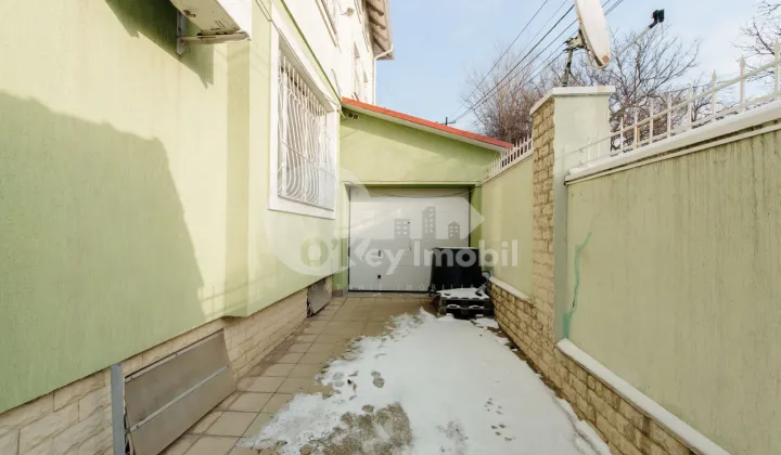 Комм. помещение, Рышкановка, СПАРТАКУС