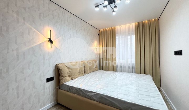 Apartament, Centru, TRANDAFIRILOR