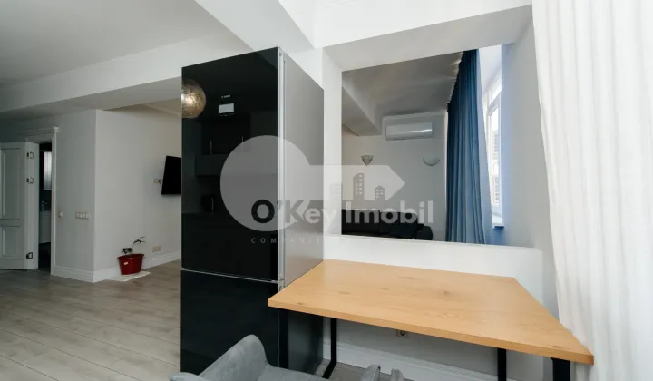 Apartament, Centru, ROMANĂ