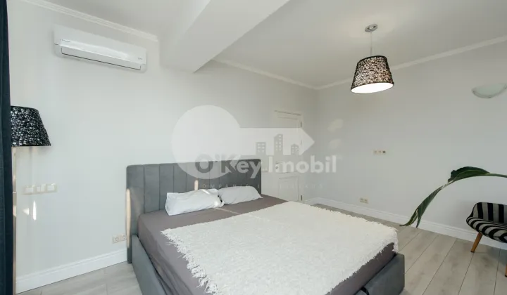 Apartament, Centru, ROMANĂ