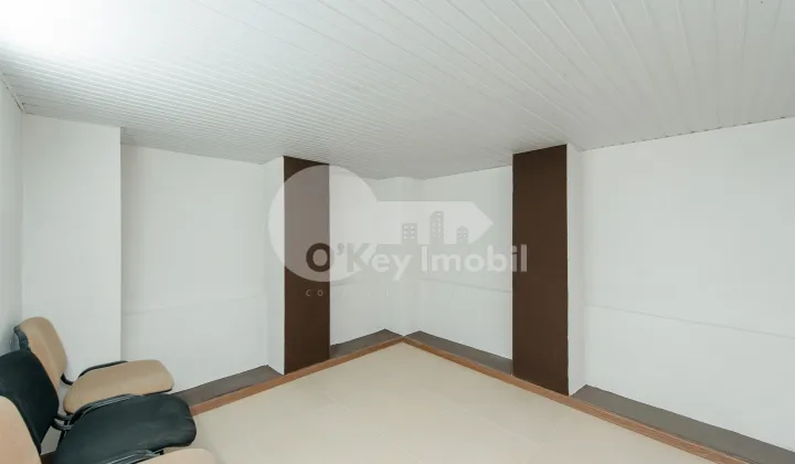 Oficiu, Centru, ALEXEI ȘCIUSEV