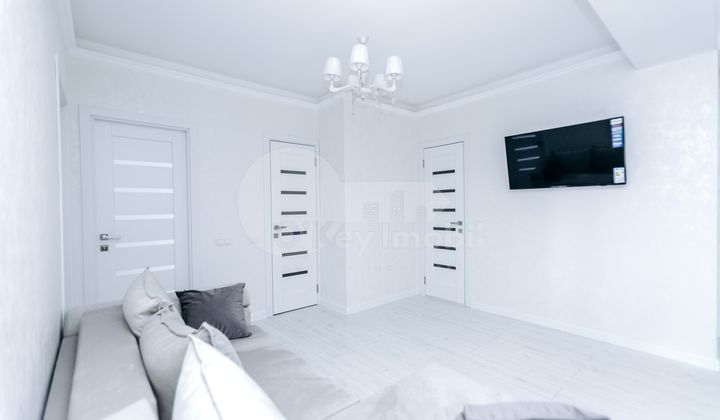 Apartament, Centru, ROMANĂ