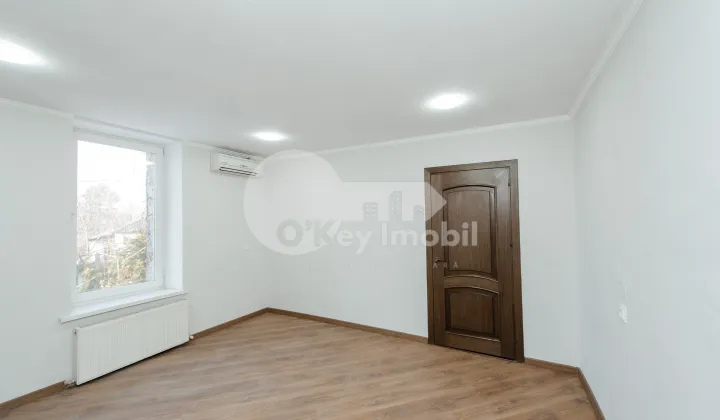 Oficiu, Centru, ALEXEI ȘCIUSEV