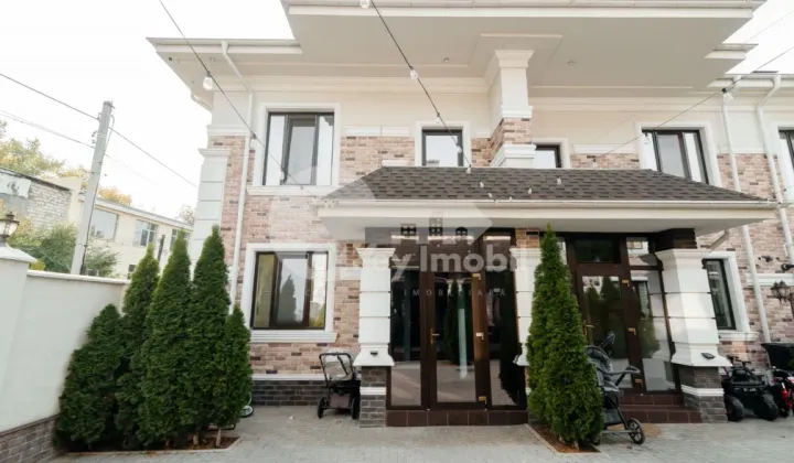 Таунхаус, Центр, МЕЛЕСТИУ