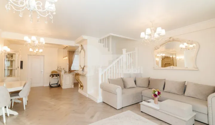 Таунхаус, Центр, МЕЛЕСТИУ