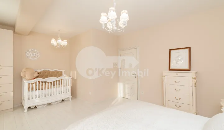 Townhouse, Centru, MELESTIU