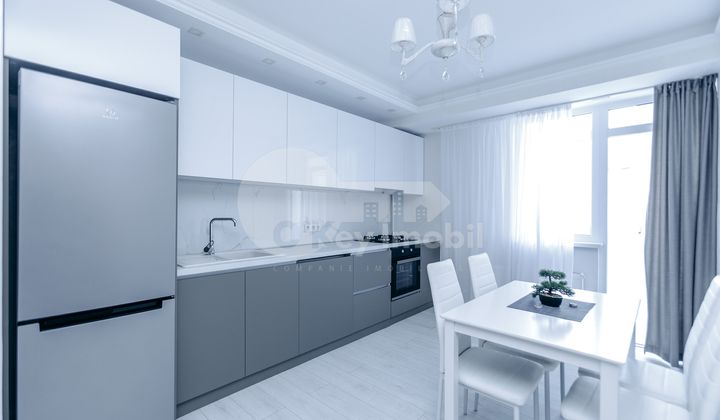 Apartament, Centru, ROMANĂ