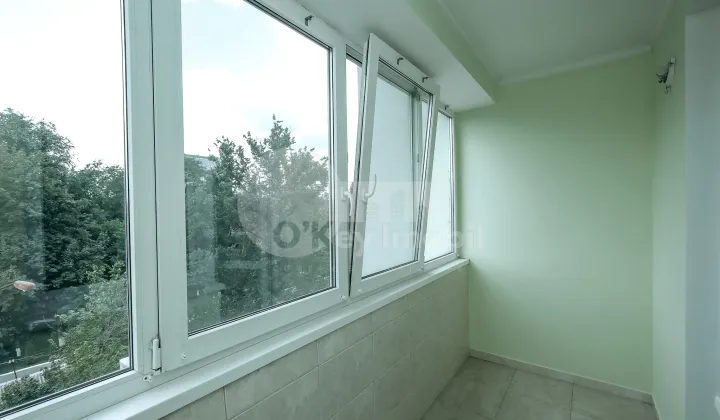 Apartament, Centru, TOMA CIORBĂ