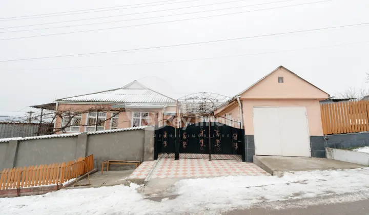 Дом, КРИУЛЯНЫ