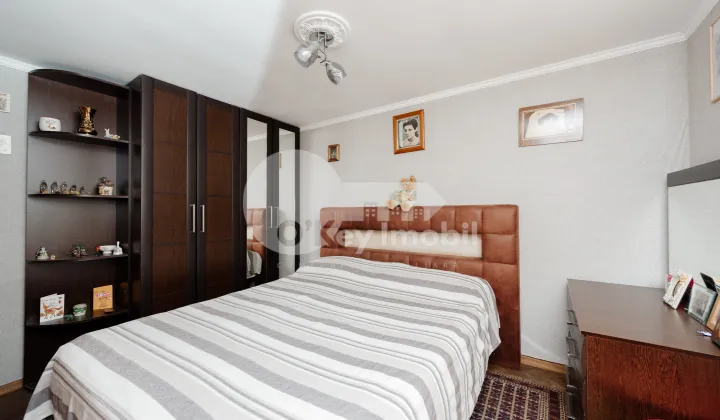 Дом, КРИУЛЯНЫ