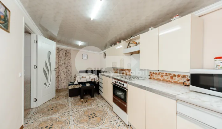 Дом, КРИУЛЯНЫ