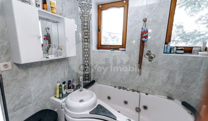 Дом, Центр, СФЫНТУЛ ГЕОРГЕ