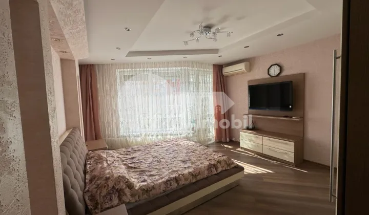 Apartament, Centru, VALEA TRANDAFIRILOR