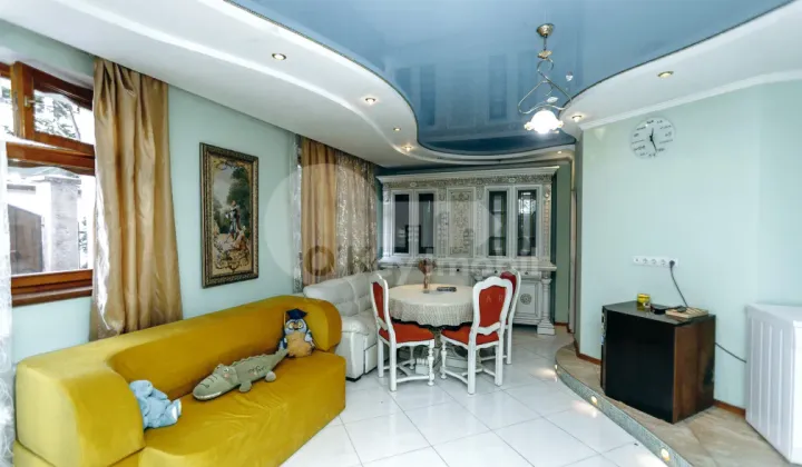 Casă, Centru, SF.GHEORGHE