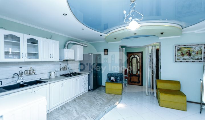 Дом, Центр, СФЫНТУЛ ГЕОРГЕ