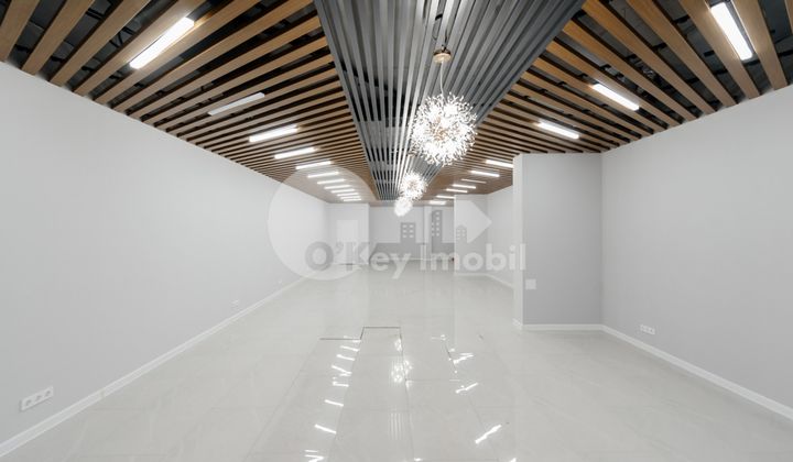 Spațiu comercial, DUMBRAVA