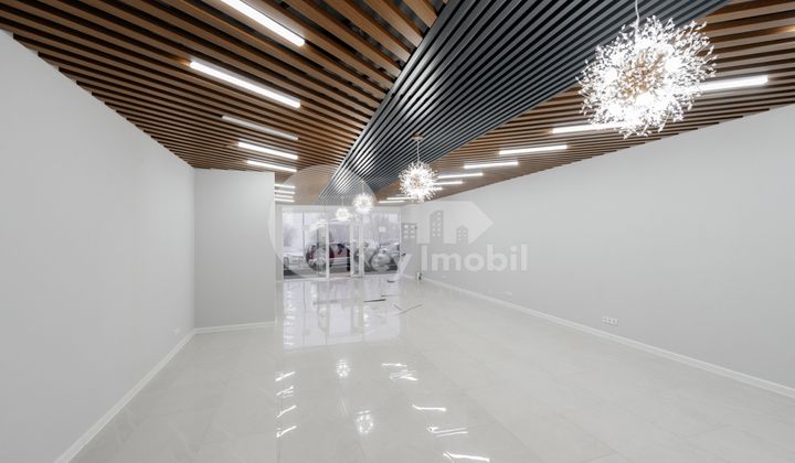 Spațiu comercial, DUMBRAVA