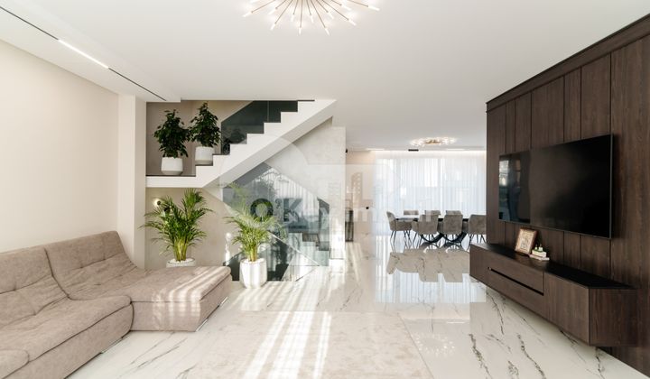 Duplex, Botanica, PĂȘUNILOR