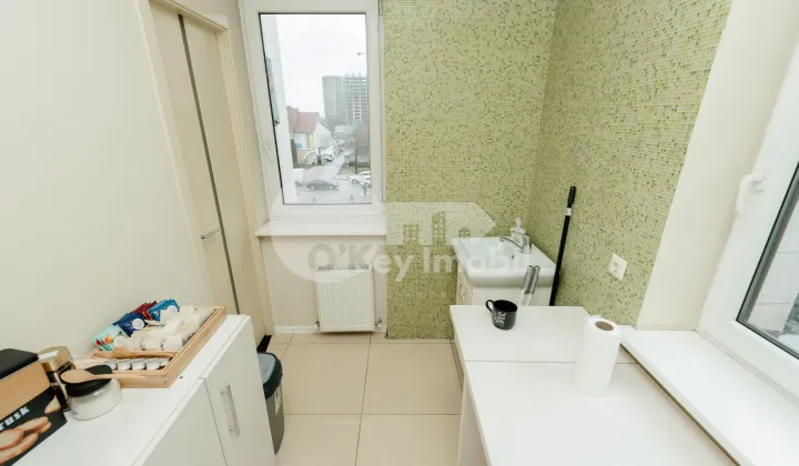 Комм. помещение, Ботаника, БУРЕБИСТА