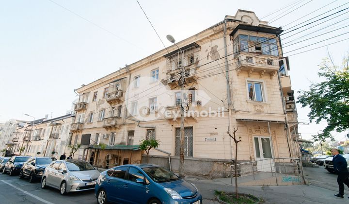 Oficiu, Centru, MITROPLIT VARLAAM