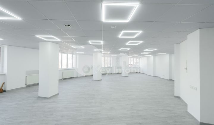 Oficiu, Buiucani, GHIOCEILOR