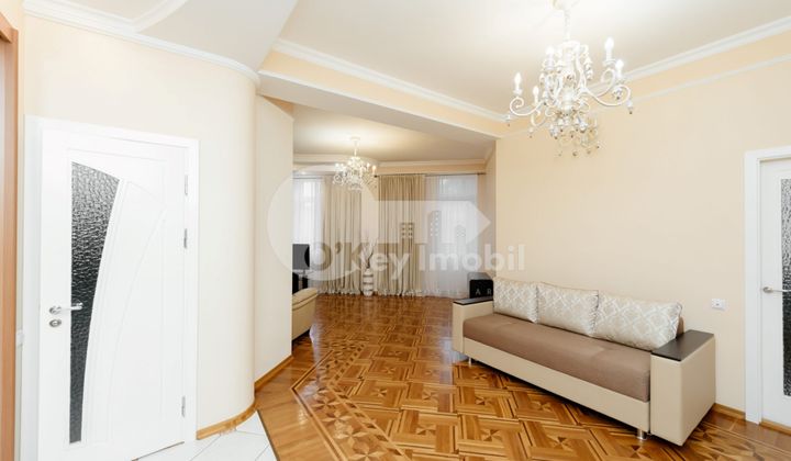 Apartament, Centru, 31 AUGUST