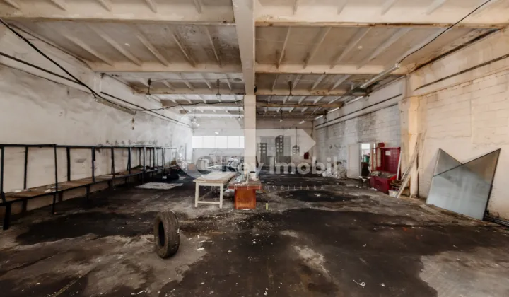 Склад, Чеканы, УЗИНЕЛОР