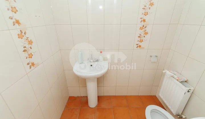 Комм. помещение, Центр, АНТОН КРИХАН