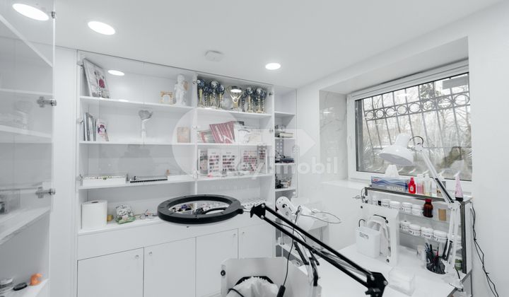 Spațiu comercial, Buiucani, ION PELIVAN