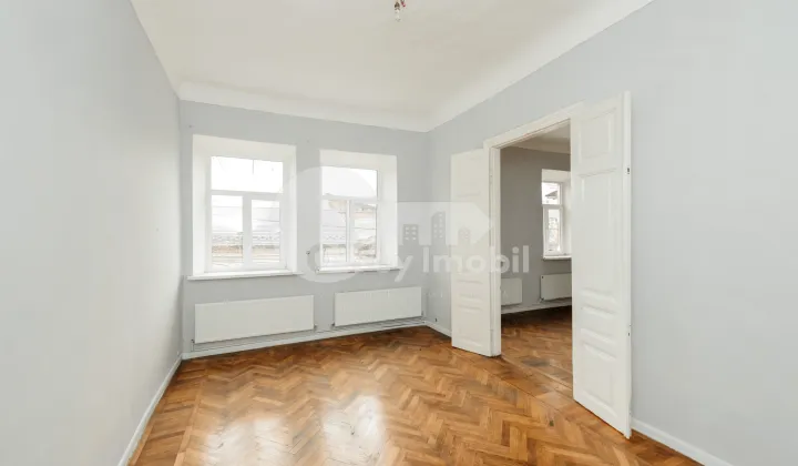 Офис, Центр, 31 АВГУСТА