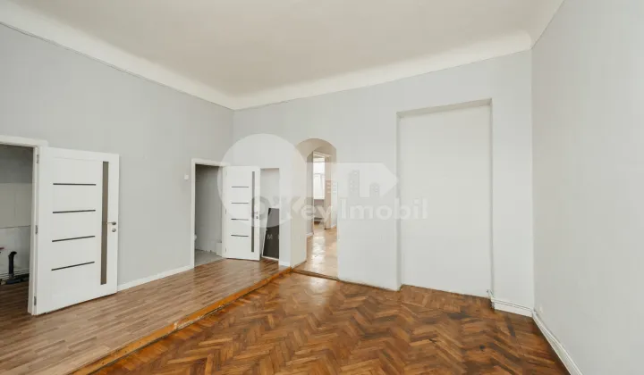 Офис, Центр, 31 АВГУСТА