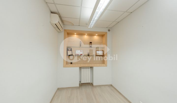 Spațiu comercial, Râșcani, RENAȘTERII NAȚIONALE