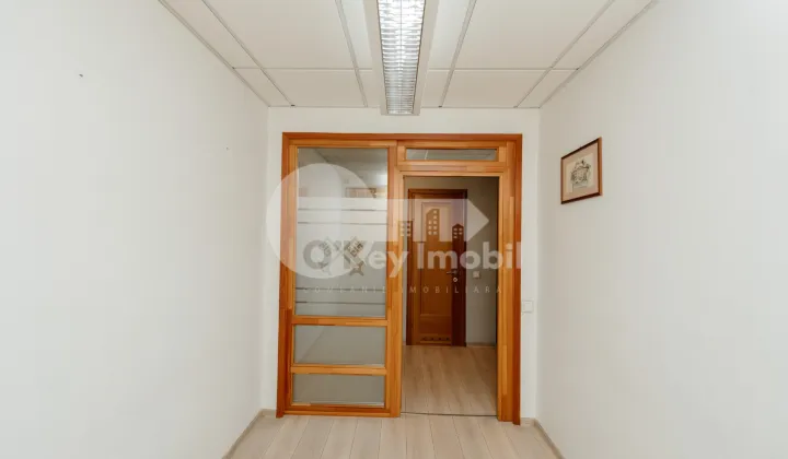 Комм. помещение, Рышкановка, РЕНАШТЕРИЙ НАЦИОНАЛЕ