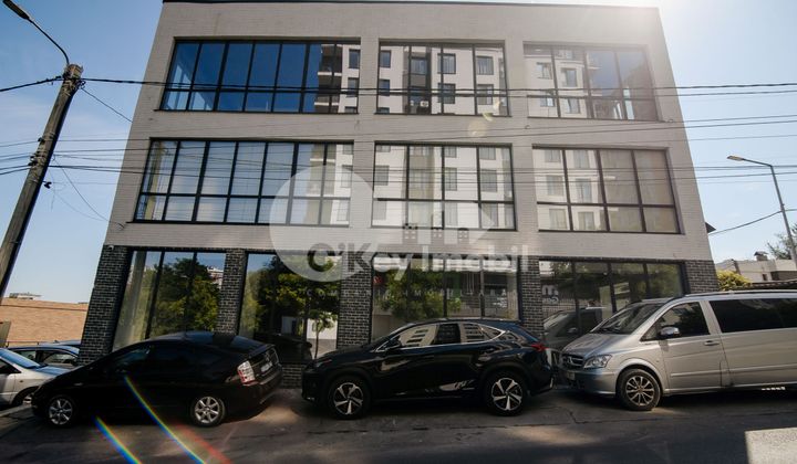 Spațiu comercial, Centru, VALEA TRANDAFIRILOR