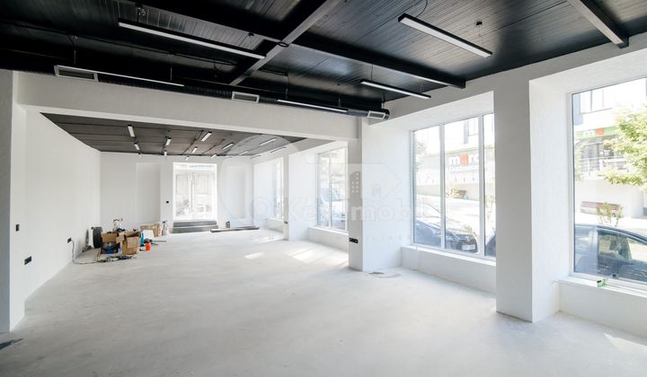 Spațiu comercial, Centru, VALEA TRANDAFIRILOR