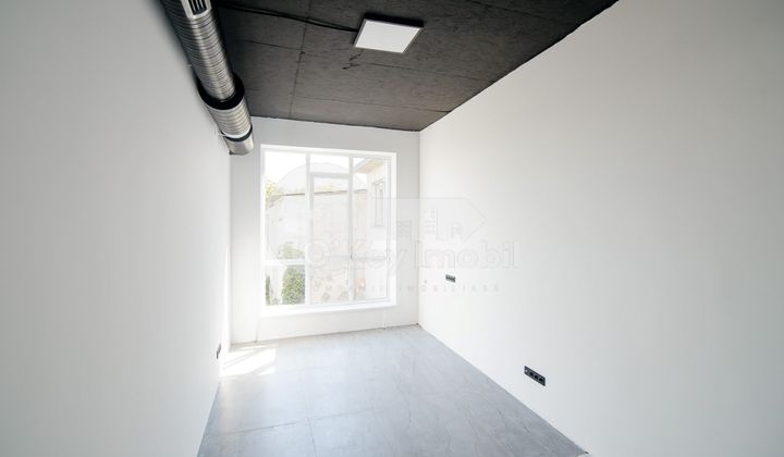 Spațiu comercial, Centru, VALEA TRANDAFIRILOR