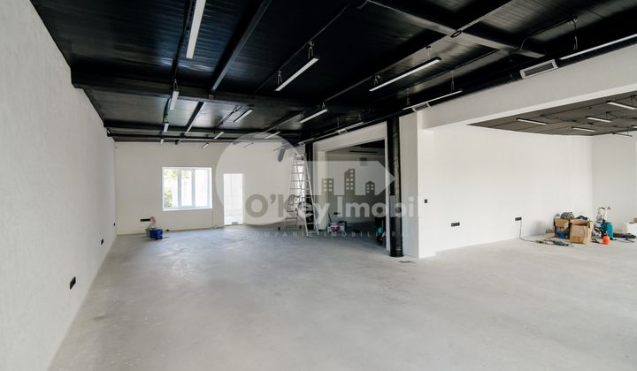 Spațiu comercial, Centru, VALEA TRANDAFIRILOR