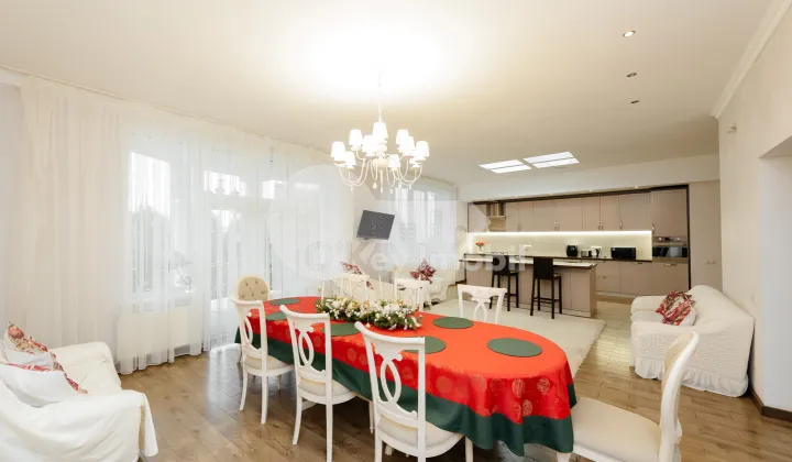 Комм. помещение, ТЕЛЕЦЕНТР