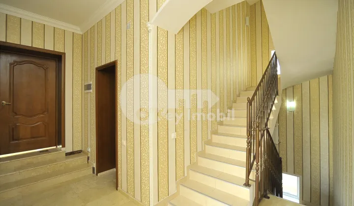 Oficiu, Buiucani, PARIS