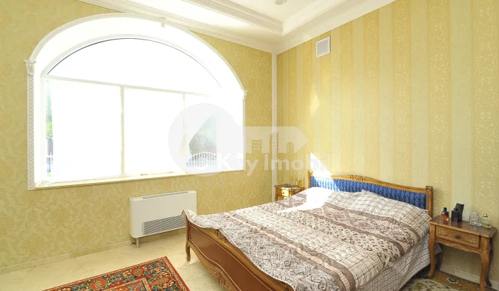 Oficiu, Buiucani, PARIS